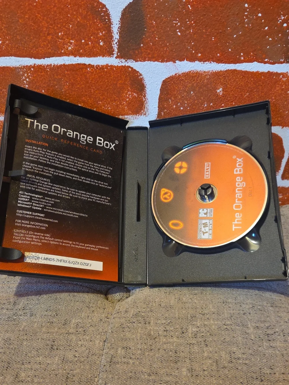 The Orange Box PC - (Half-Life, Half-Life 2+Episode 1/2+Portal+Team Fortress 2)